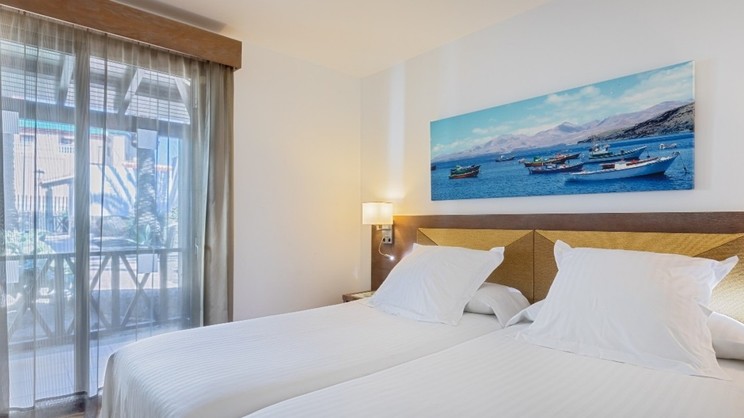 Superior First Line Bungalow